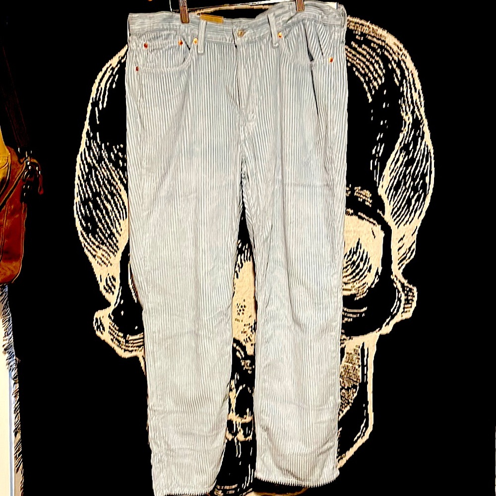 Levis men 514 straight light blue corduroy pants (2 sizes available)